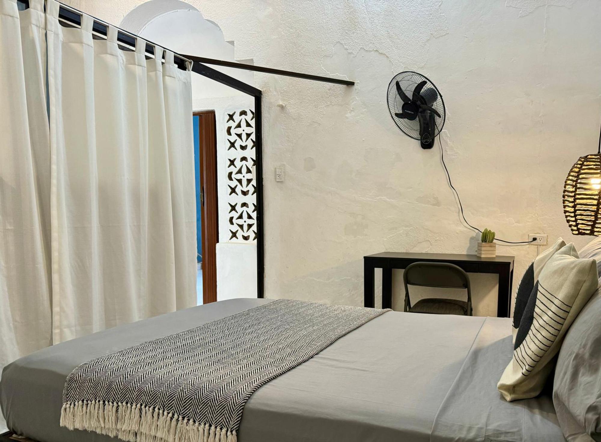 Casita Azul Colonial En El Centro De Merida. 외부 사진